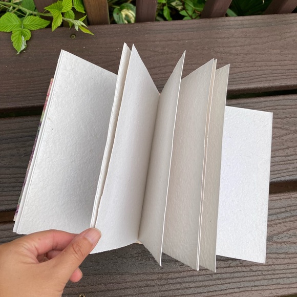 NWT Vintage Handcrafted Nepalese Lokta Tree Paper Purple Green Cover Sketchbook - Picture 12 of 16